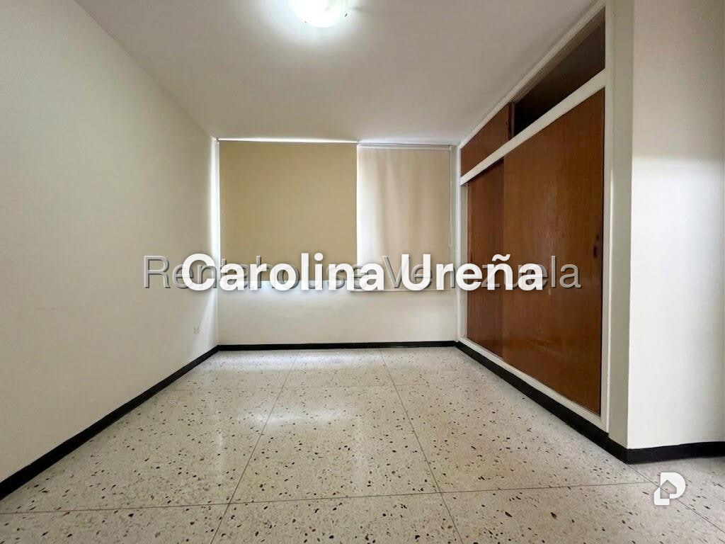 Casa en La California Norte, Caracas – 12