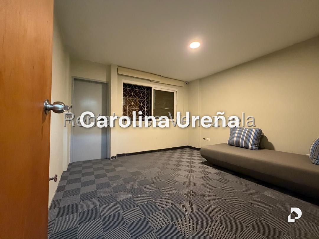 Casa en La California Norte, Caracas – 15