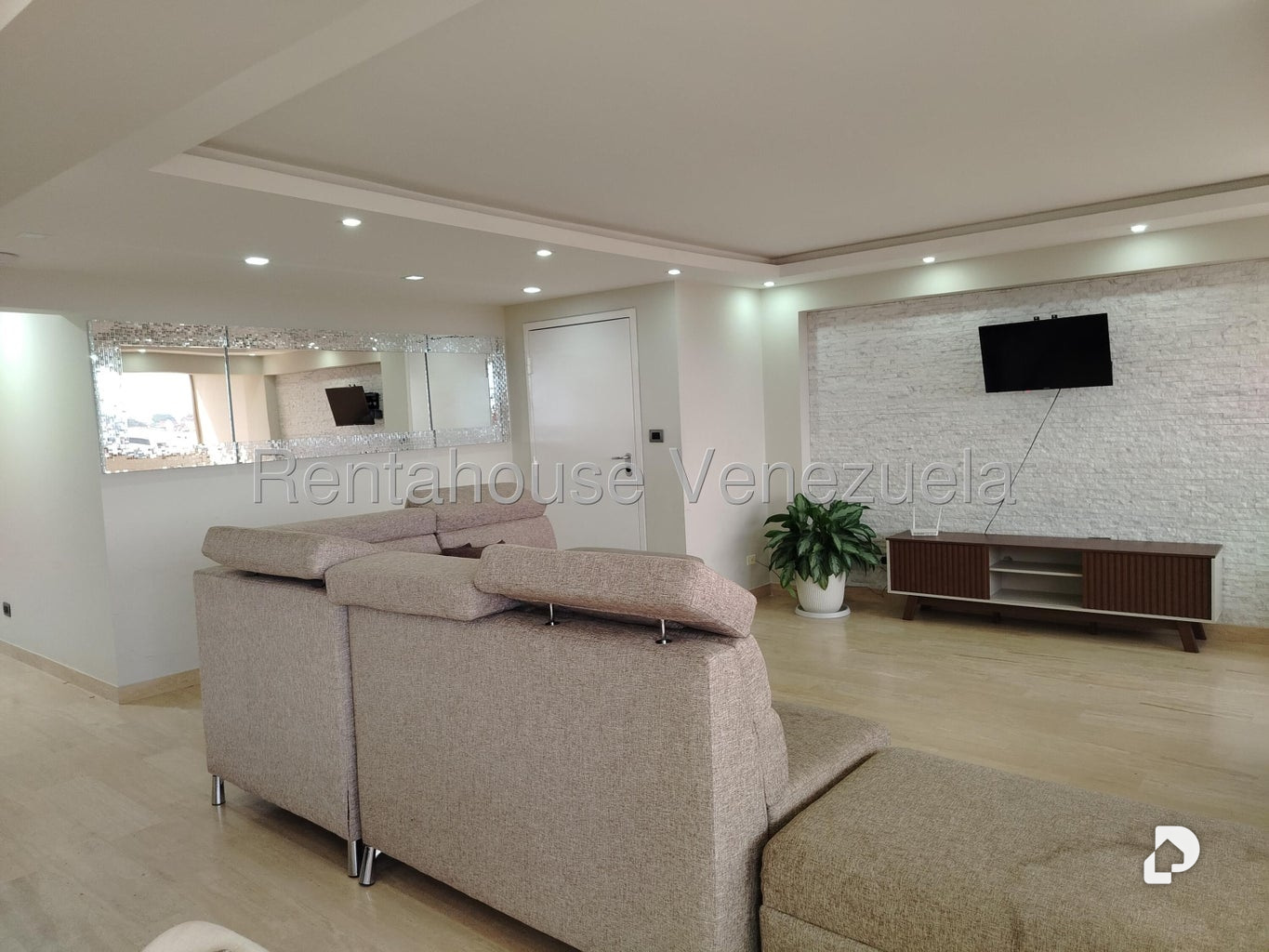 Apartamento en Terrazas del Ávila, Caracas – 8