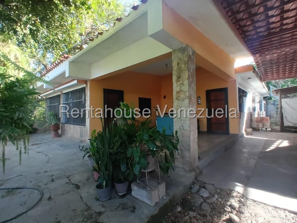 Casa en La Castellana, San Joaquín - 1