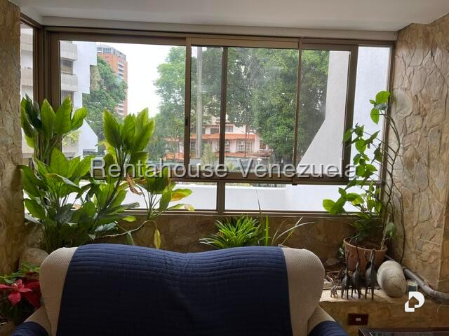 Apartamento en Los Chorros, Caracas – 25