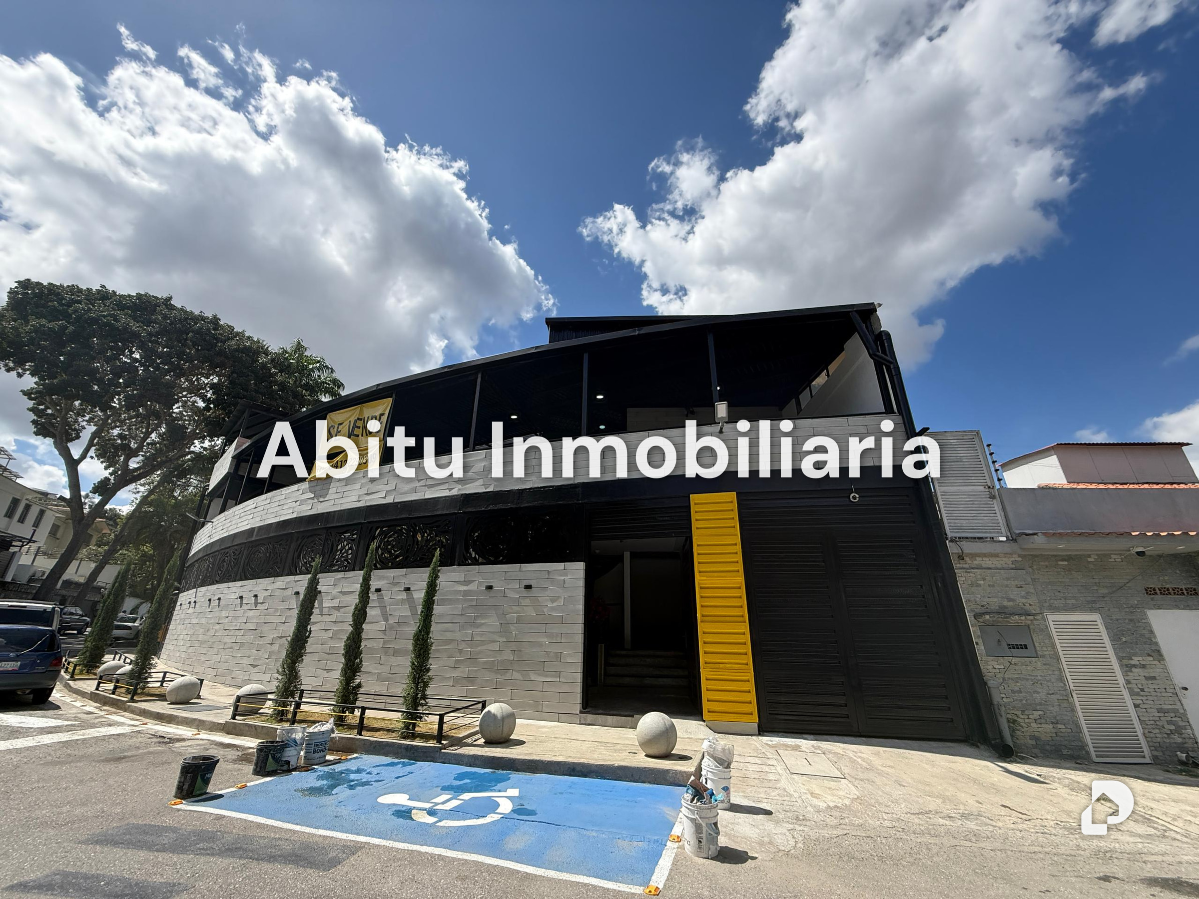 Oficina en San Román, Caracas – 20