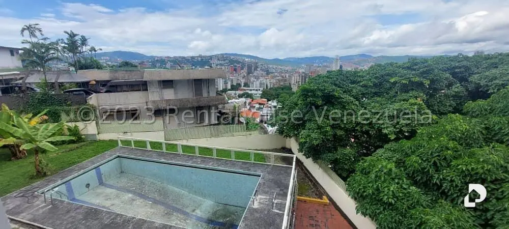 Casa en Alta Florida, Caracas – 22
