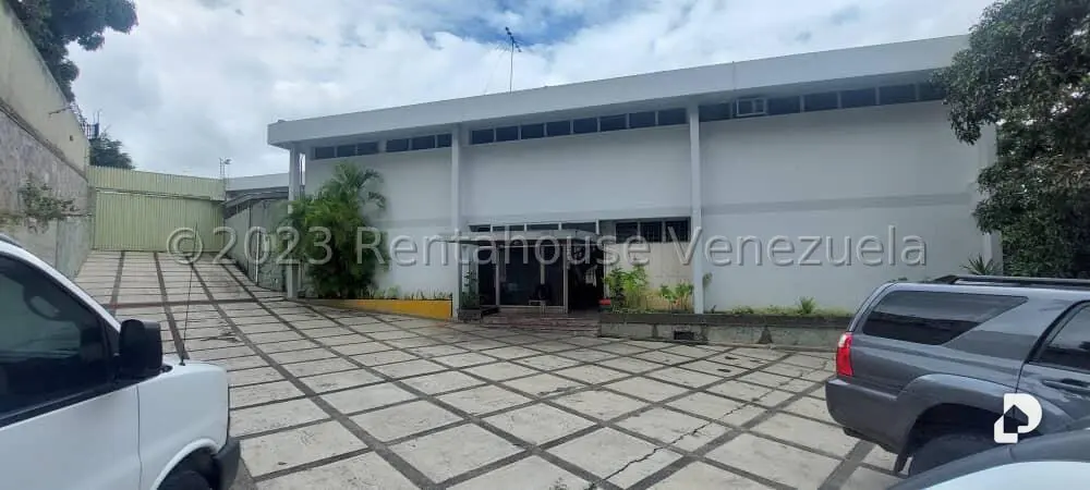 Casa en Alta Florida, Caracas – 27
