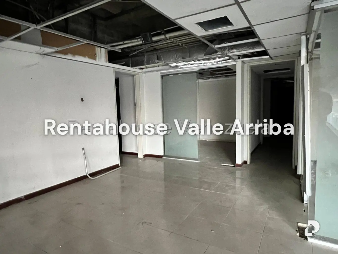 Local comercial en La California Norte, Caracas – 9