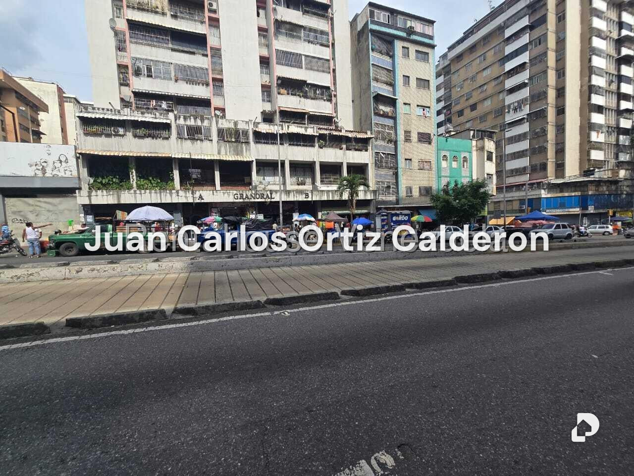 Apartamento en Parroquia La Candelaria, Caracas – 16