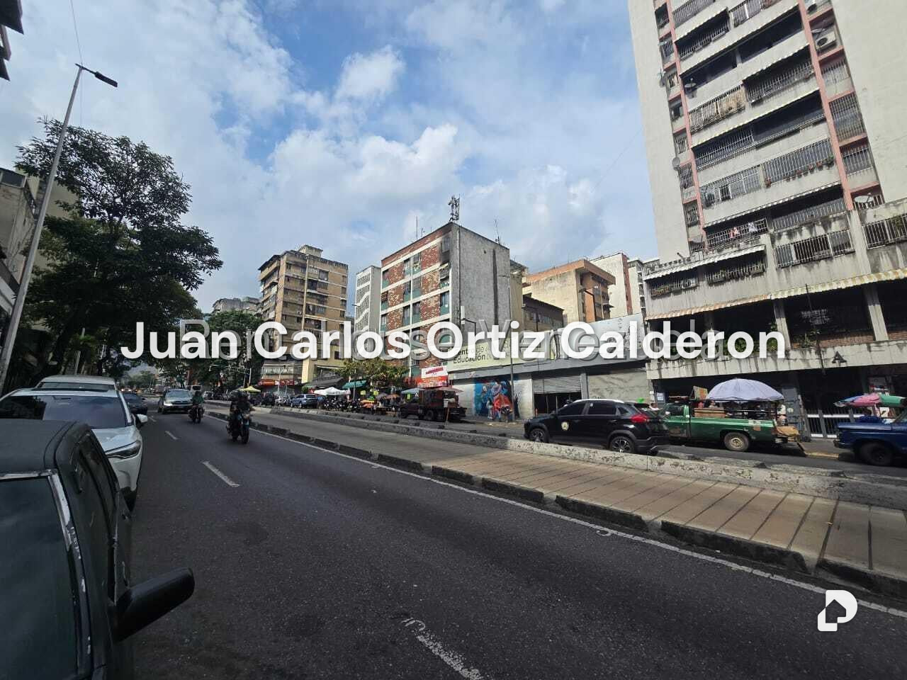 Apartamento en Parroquia La Candelaria, Caracas – 15