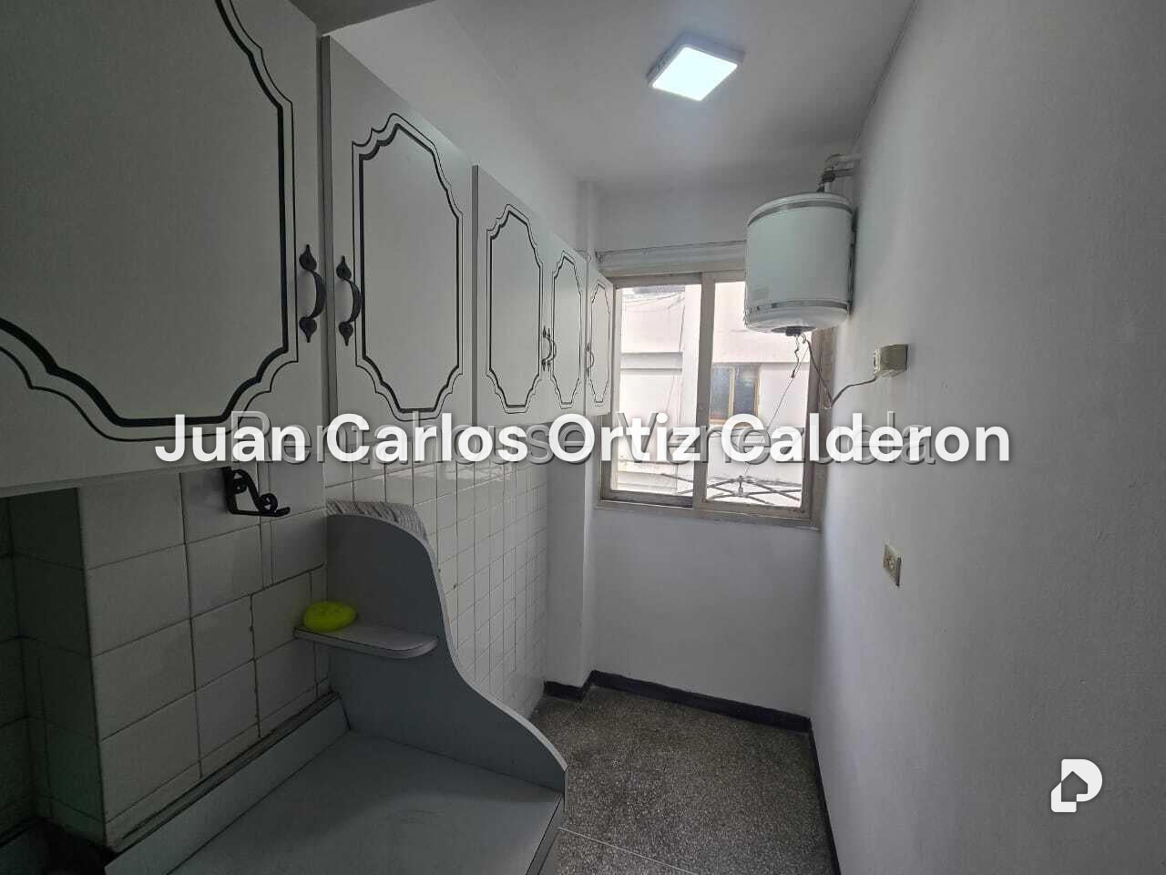 Apartamento en Parroquia La Candelaria, Caracas – 14