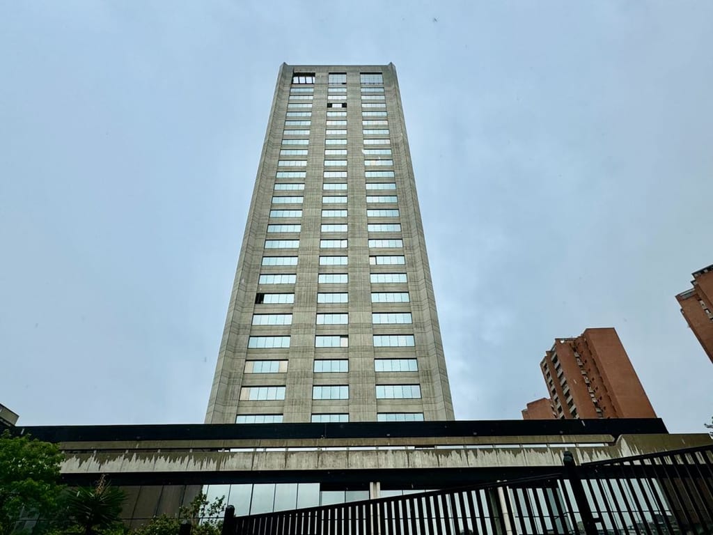 Oficina en Prados del Este, Caracas - 1
