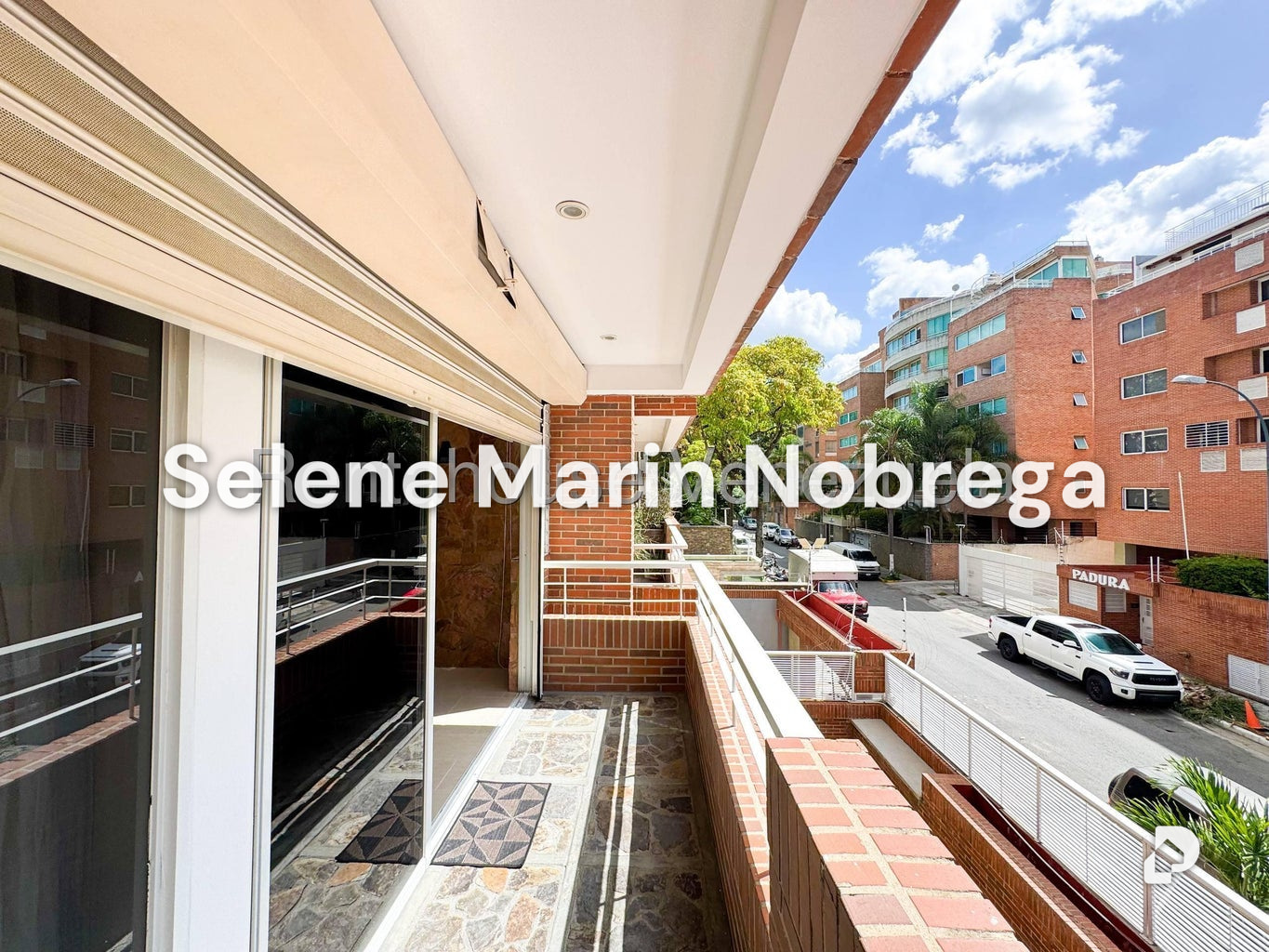 Apartamento en Los Naranjos de las Mercedes, Caracas – 15