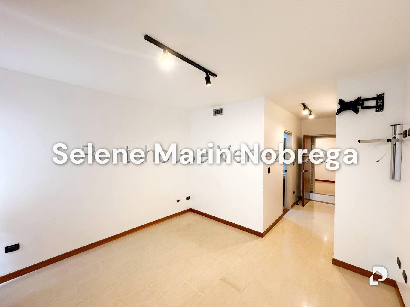 Apartamento en Los Naranjos de las Mercedes, Caracas – 19