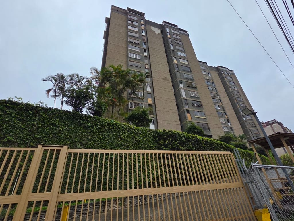 Apartamento en San Antonio de Los Altos, Altos Mirandinos - 1