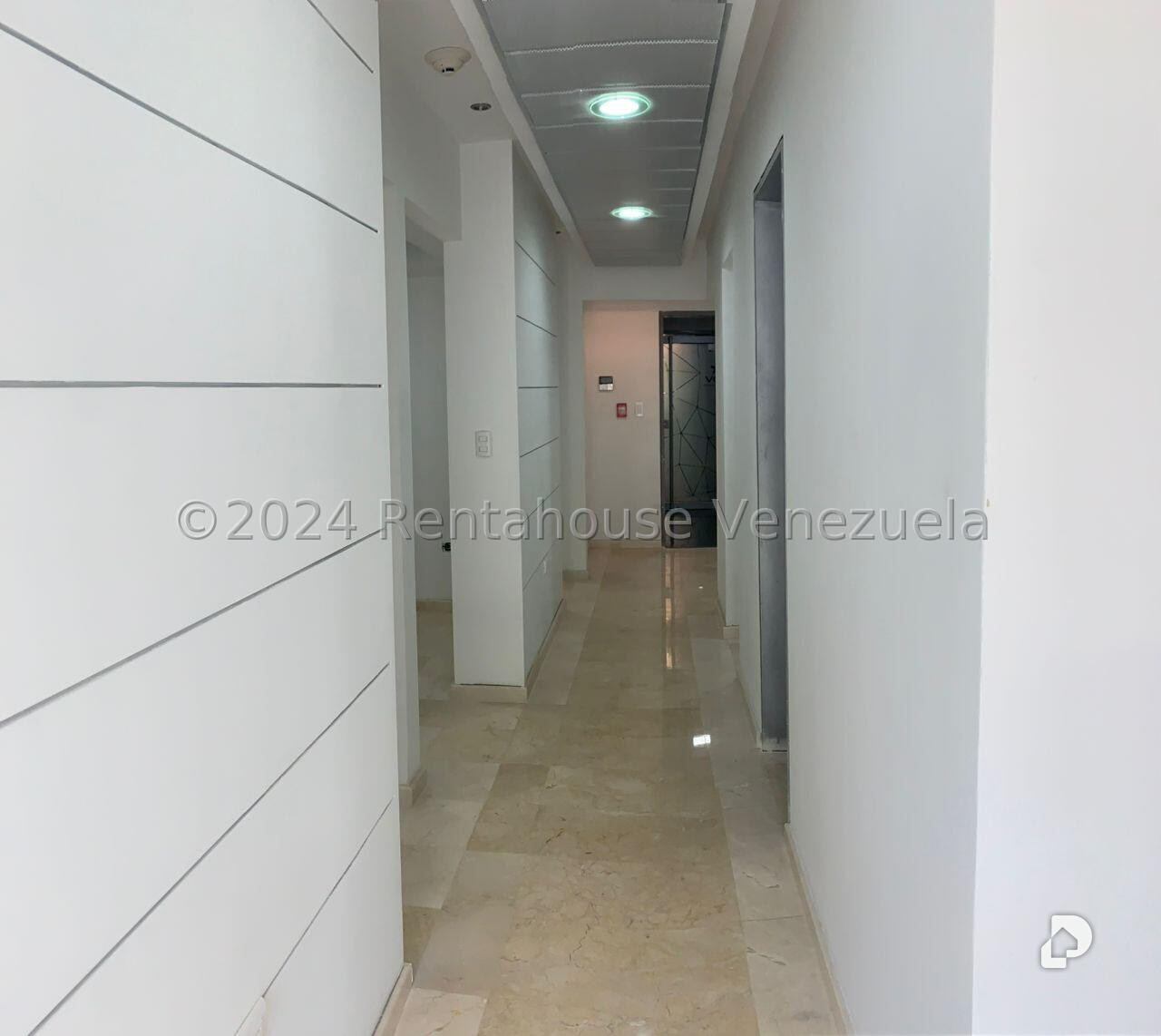 Oficina en Macaracuay, Caracas – 16