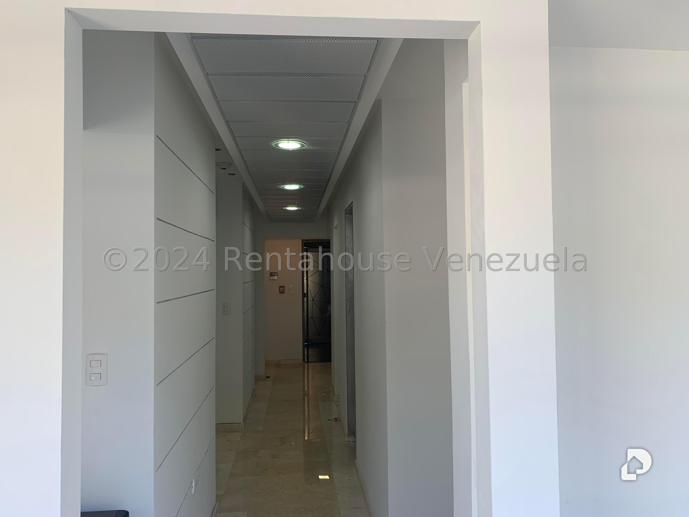 Oficina en Macaracuay, Caracas – 11