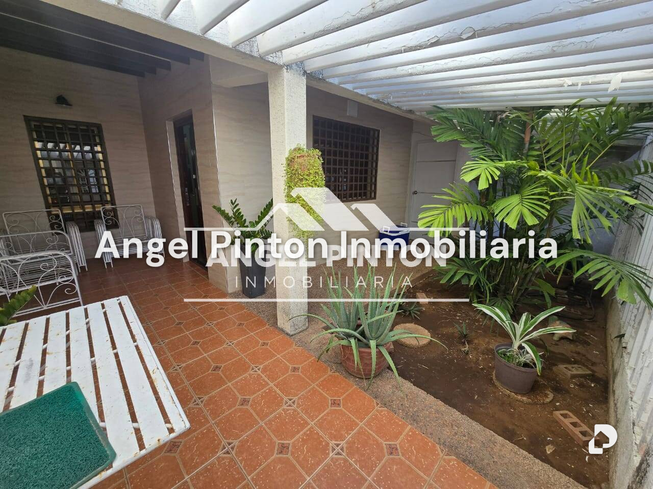 Casa en Lomas de la Mision, Maracaibo – 13