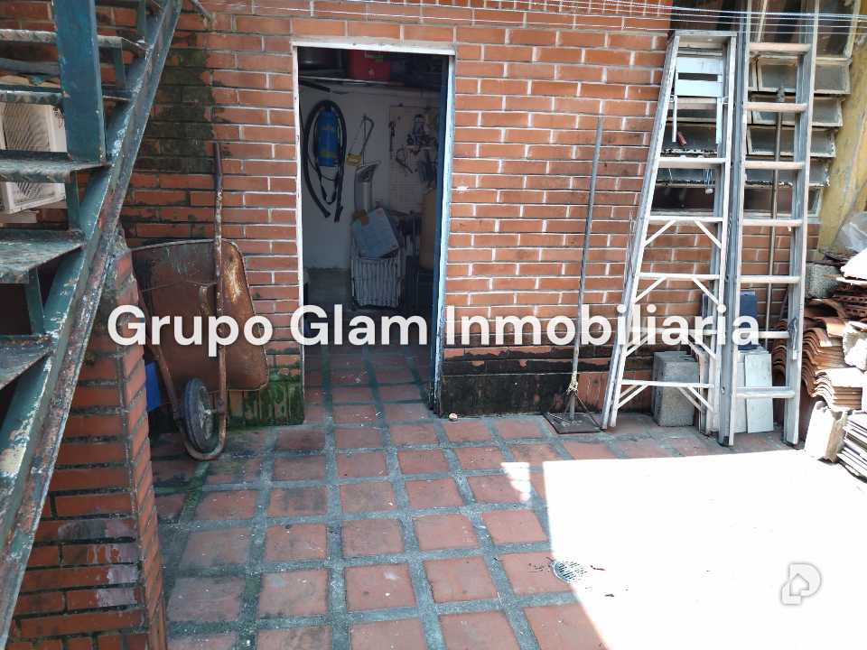 Casa en Altamira, Caracas – 26