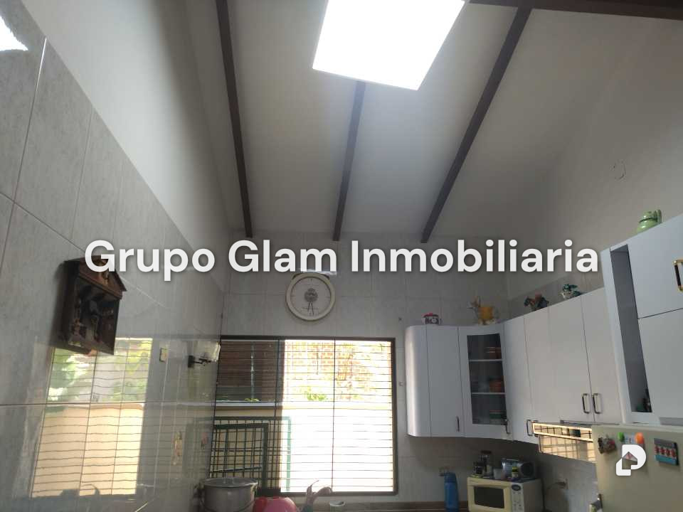 Casa en Altamira, Caracas – 8