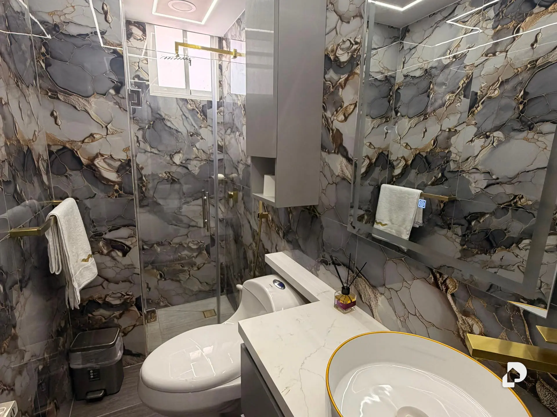 Apartment in Cumbres de Curumo, Caracas – 3