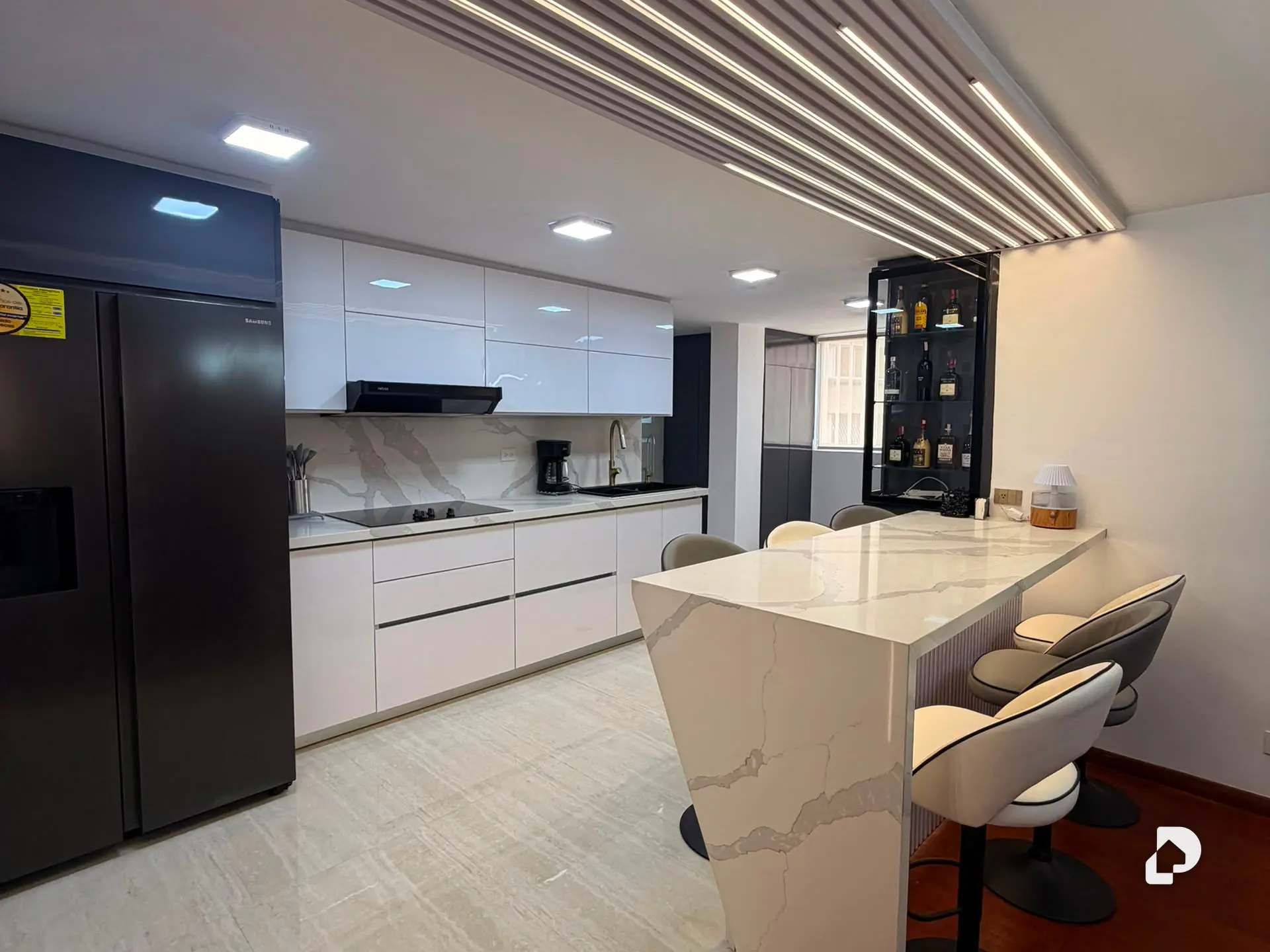 Apartment in Cumbres de Curumo, Caracas – 2