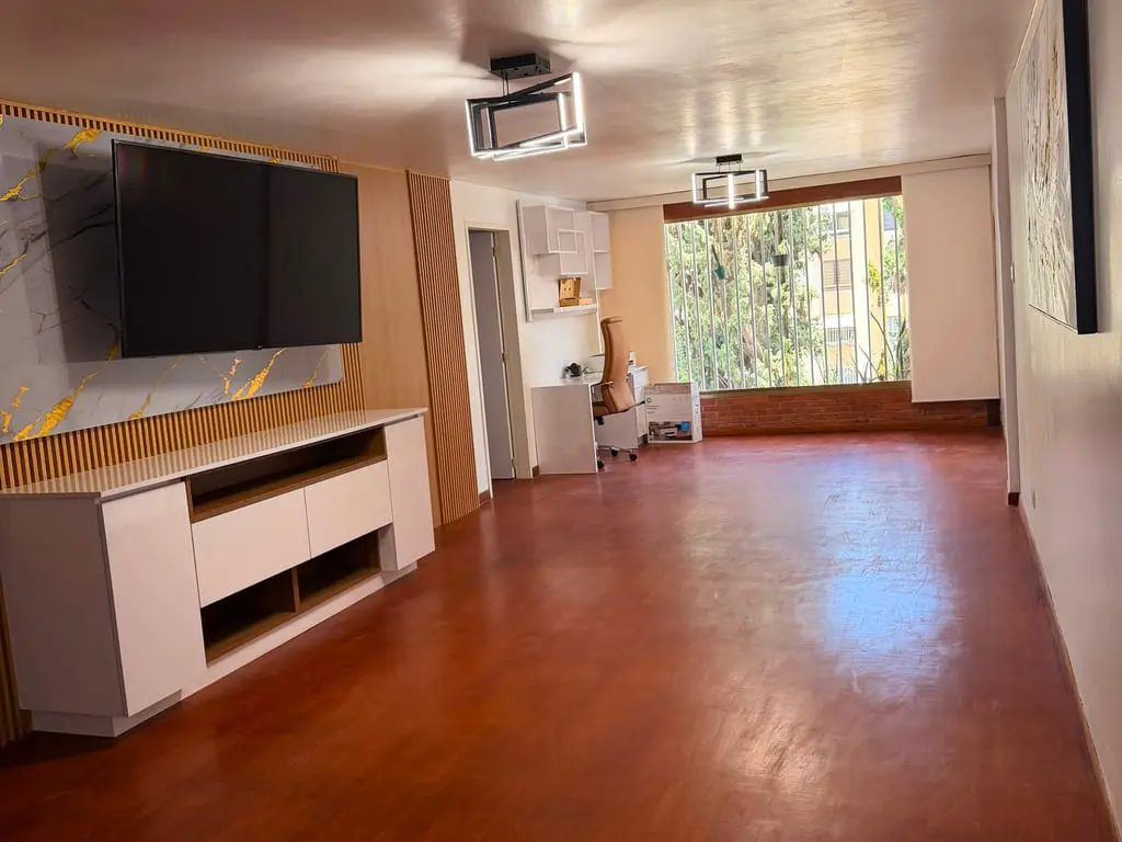 Apartment in Cumbres de Curumo, Caracas - 1