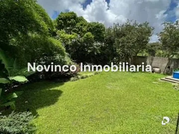 Casa en La Lagunita, Caracas – 2