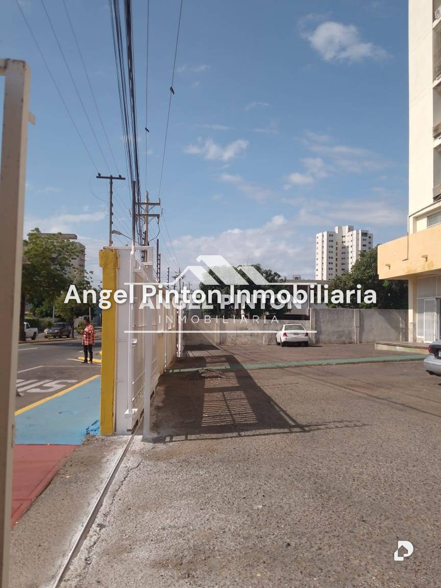 Local comercial en Avenida El Milagro, Maracaibo – 6