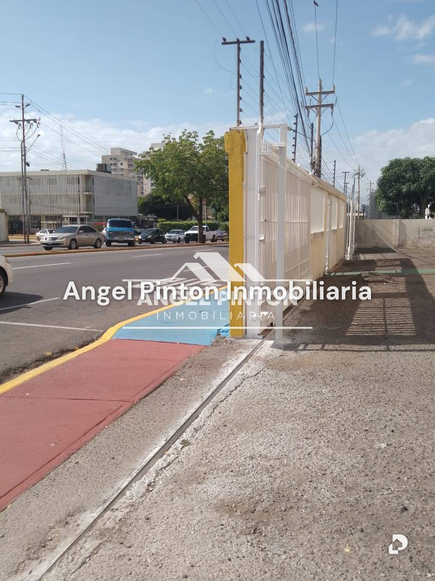 Local comercial en Avenida El Milagro, Maracaibo – 5