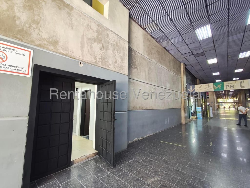 Local comercial en Macaracuay, Caracas - 1