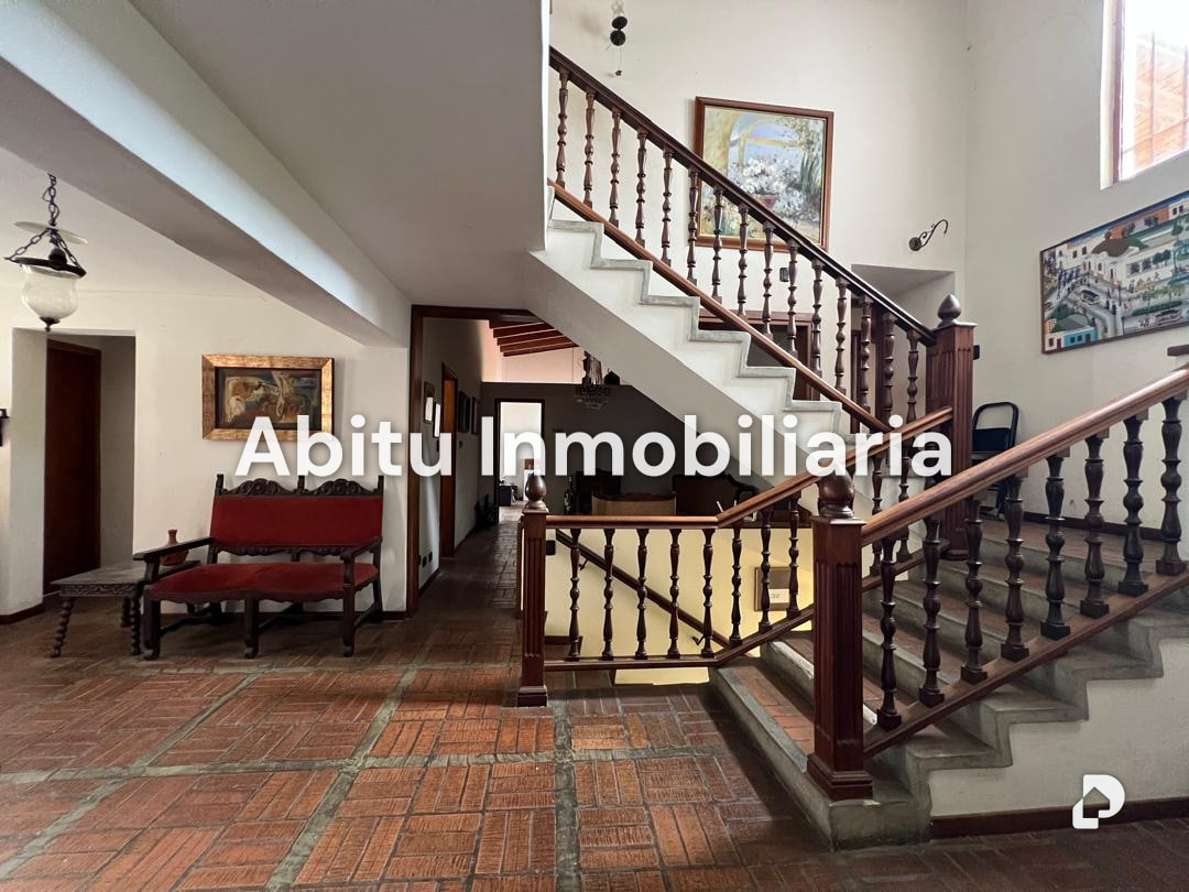 Casa en Prados del Este, Caracas – 30