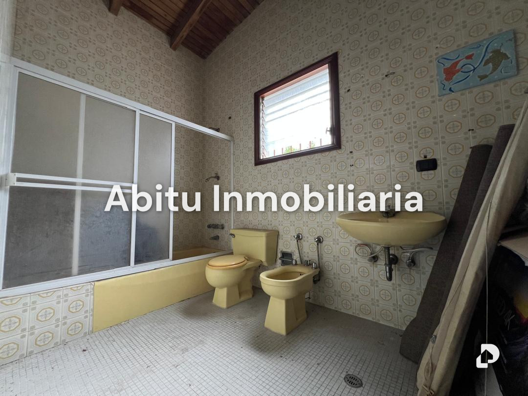 Casa en Prados del Este, Caracas – 44
