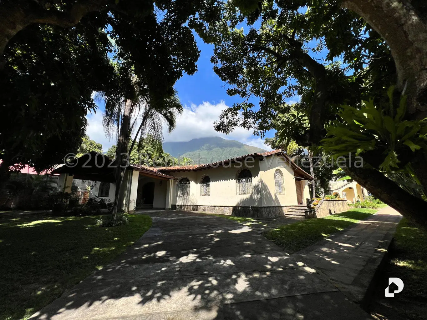 Casa en Los Chorros, Caracas – 6