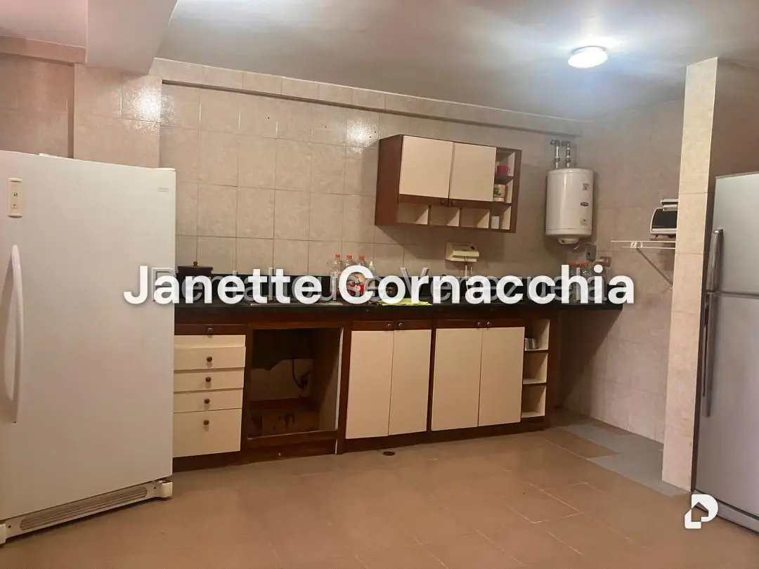 Casa en La Boyera, Caracas – 21