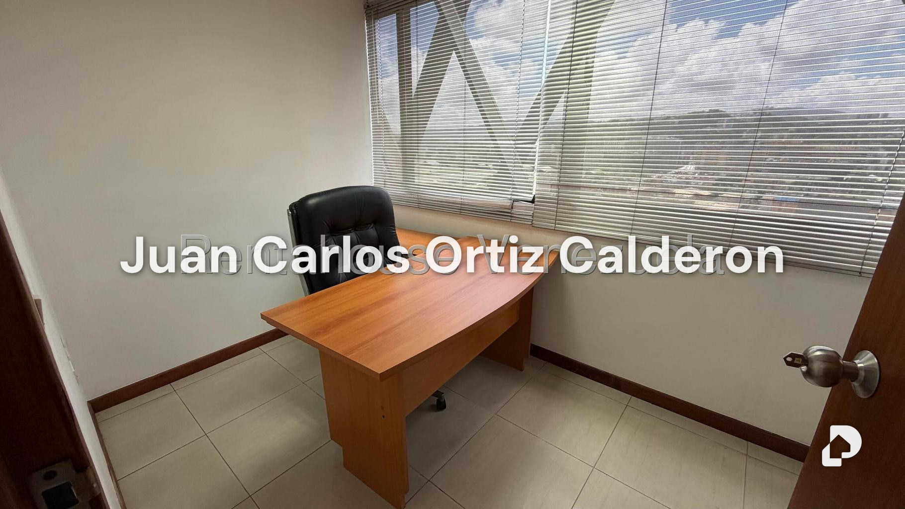 Oficina en Chacao, Caracas – 27