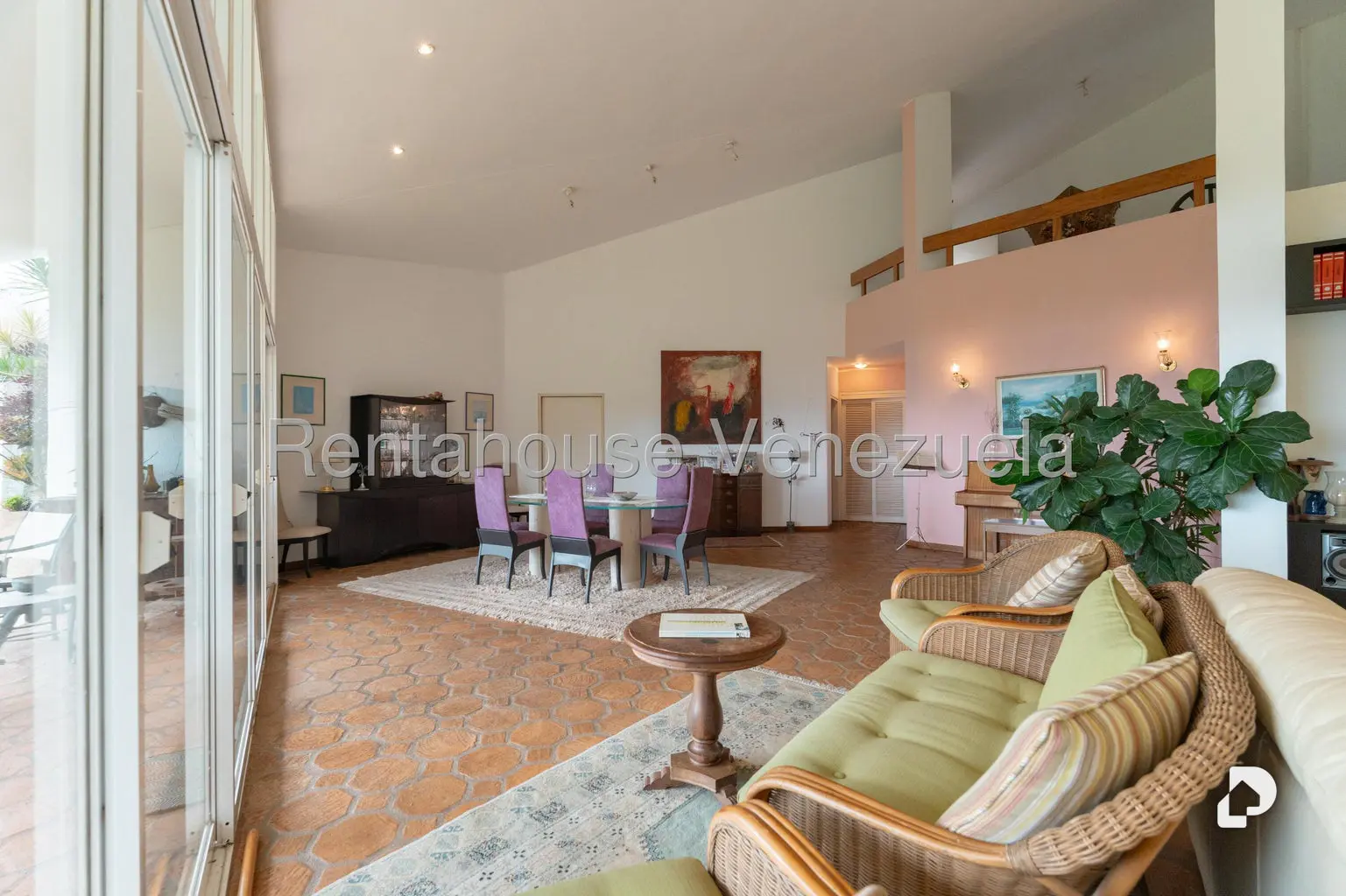 Casa en Oripoto, Caracas – 20