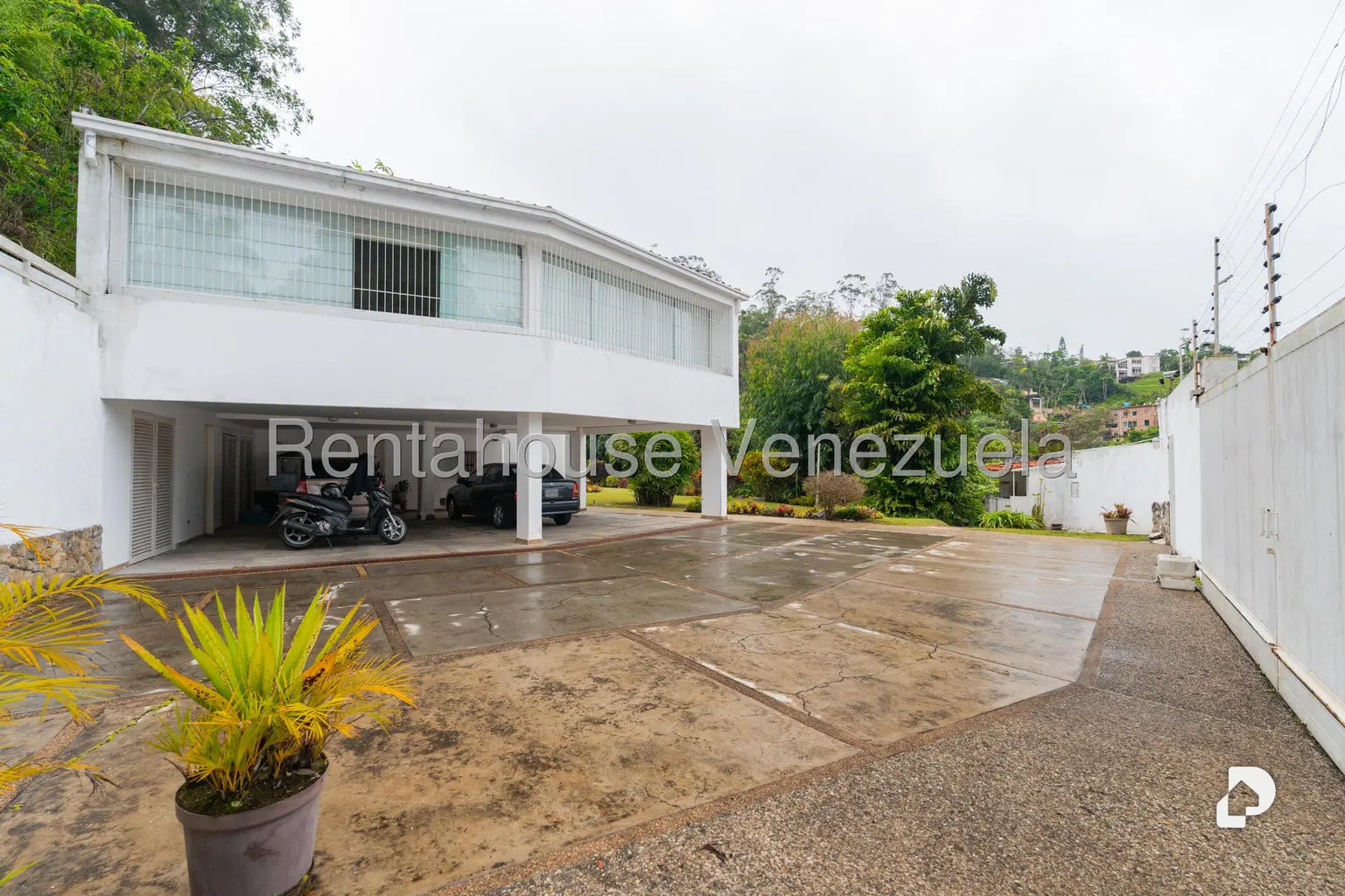 Casa en Oripoto, Caracas – 9