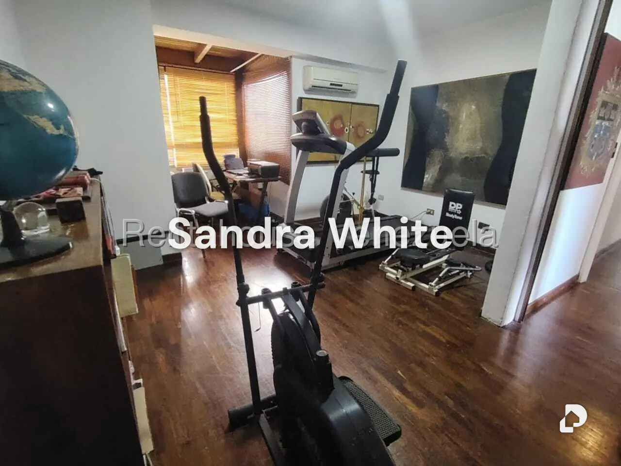 Penthouse en La Tahona. 27-3898, Caracas – 15