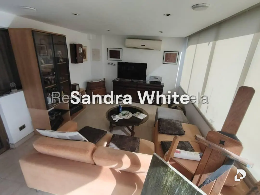 Penthouse en La Tahona. 27-3898, Caracas – 11