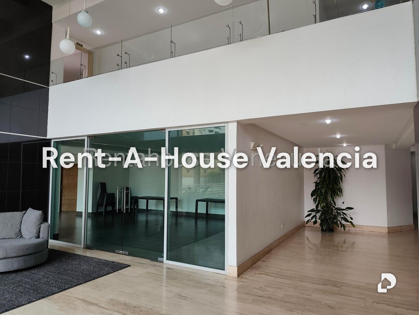 Apartment in Las Chimeneas, Valencia – 2