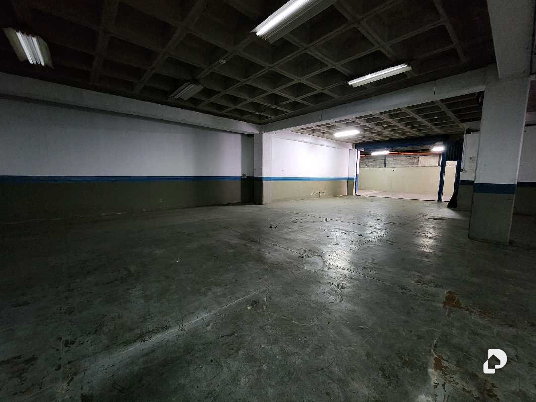 Edificio en La Urbina, Caracas – 20