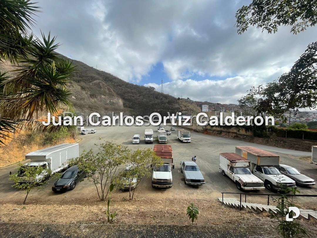 Galpón en El Valle, Caracas – 10