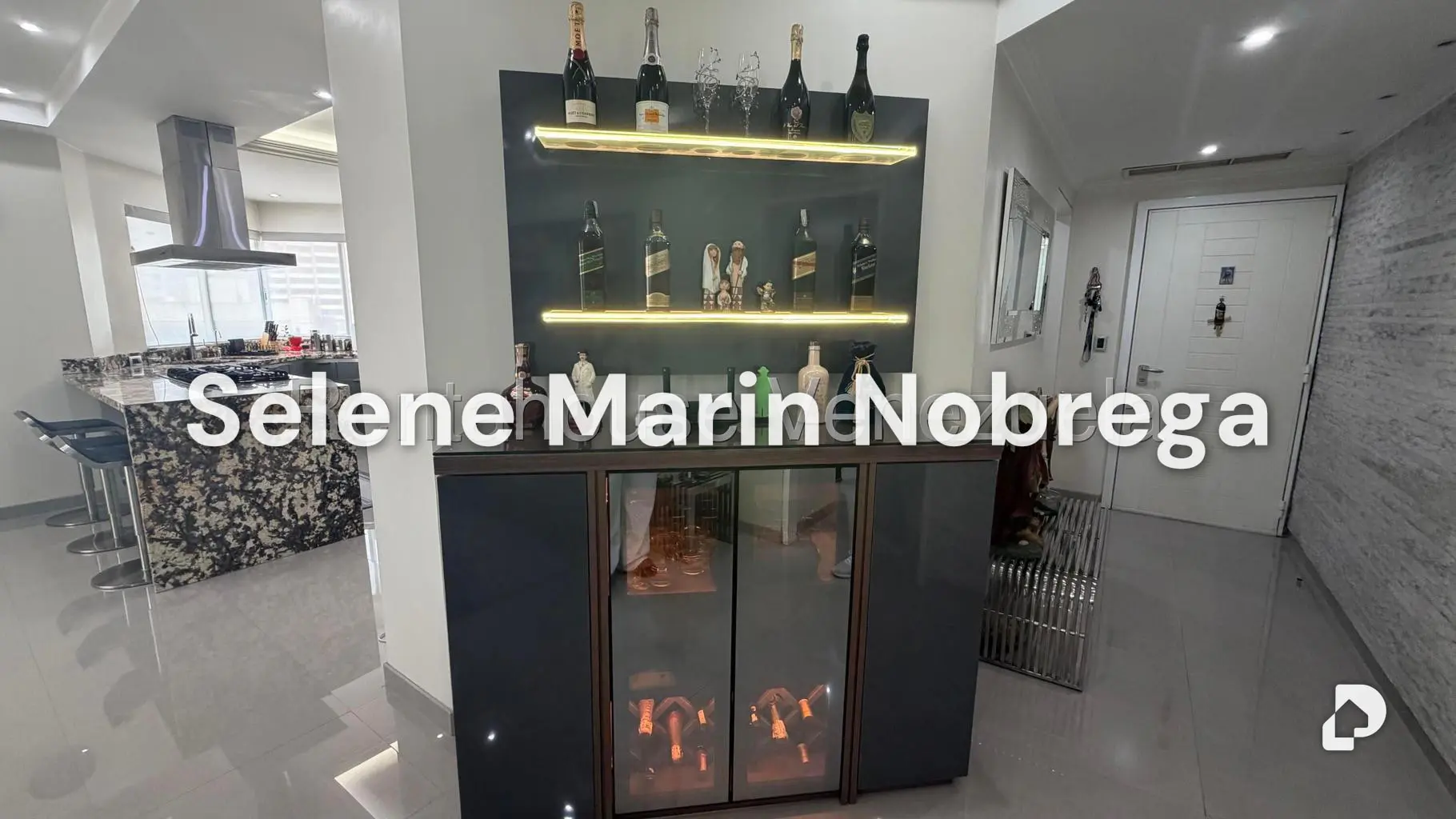 Apartamento en El Rosal, Caracas – 14