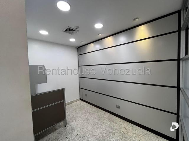 Oficina en La Trinidad, Caracas – 4