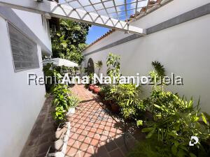 Casa en Prados del Este, Caracas – 27