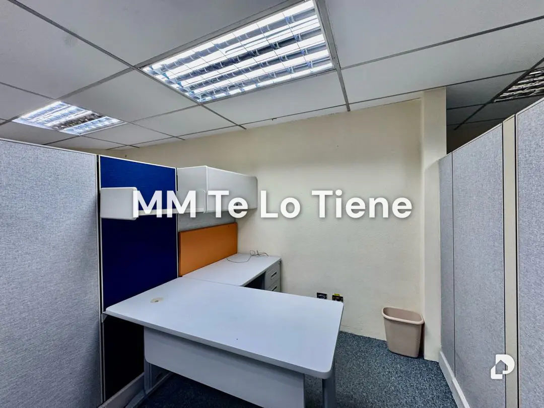 Oficina en El Rosal, Caracas – 28