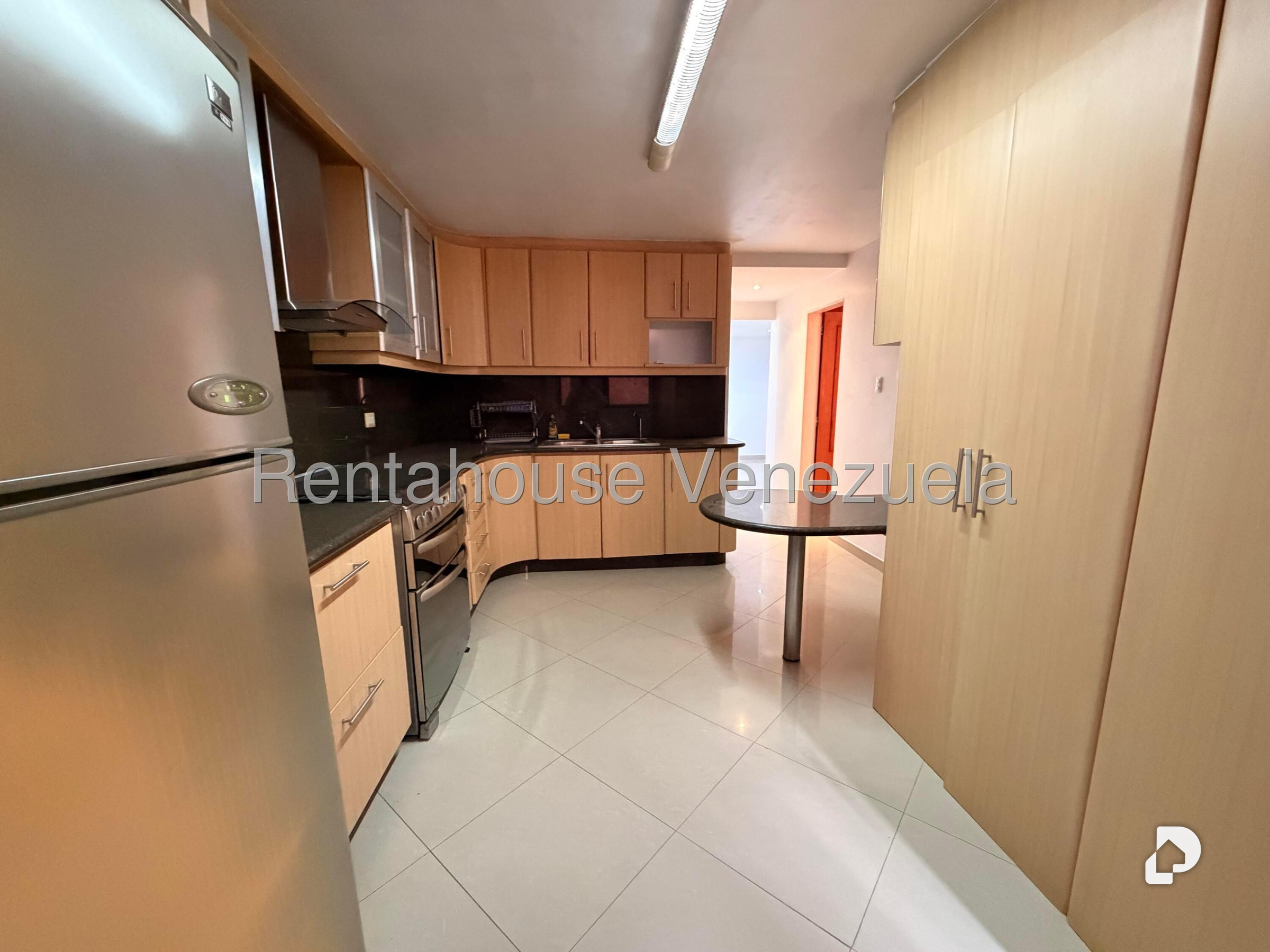 Apartamento en Colinas de La Tahona, Caracas – 13