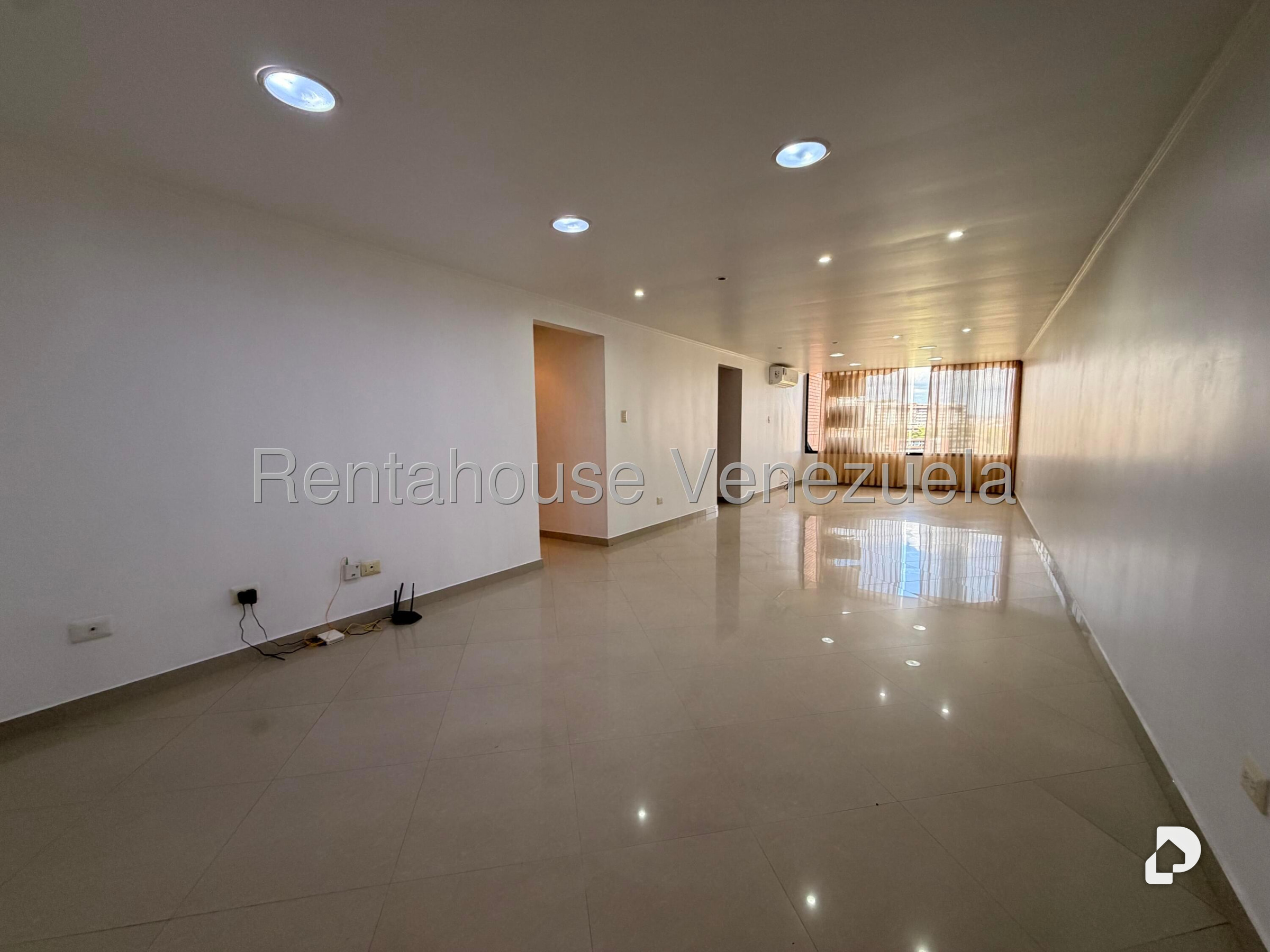 Apartamento en Colinas de La Tahona, Caracas – 3