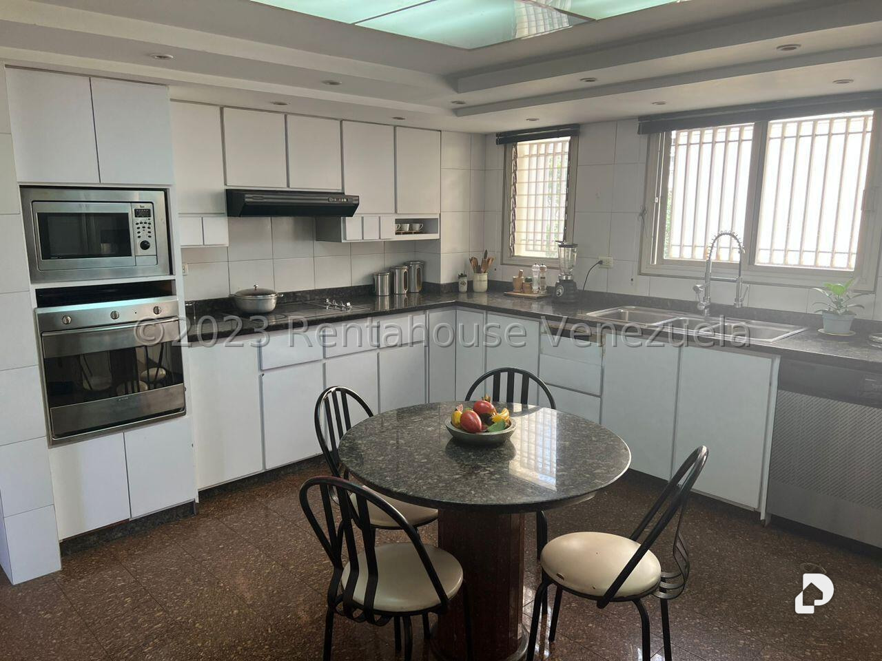 Apartamento en La Florida, Caracas – 9