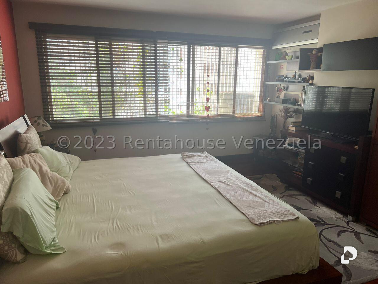 Apartamento en La Florida, Caracas – 11
