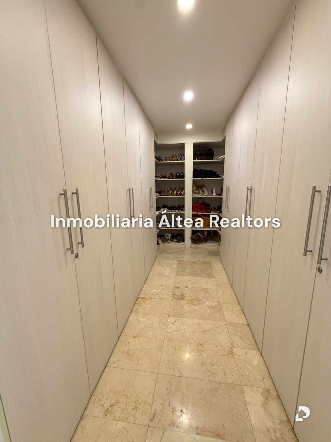 Apartamento en Alto Hatillo, Caracas – 10