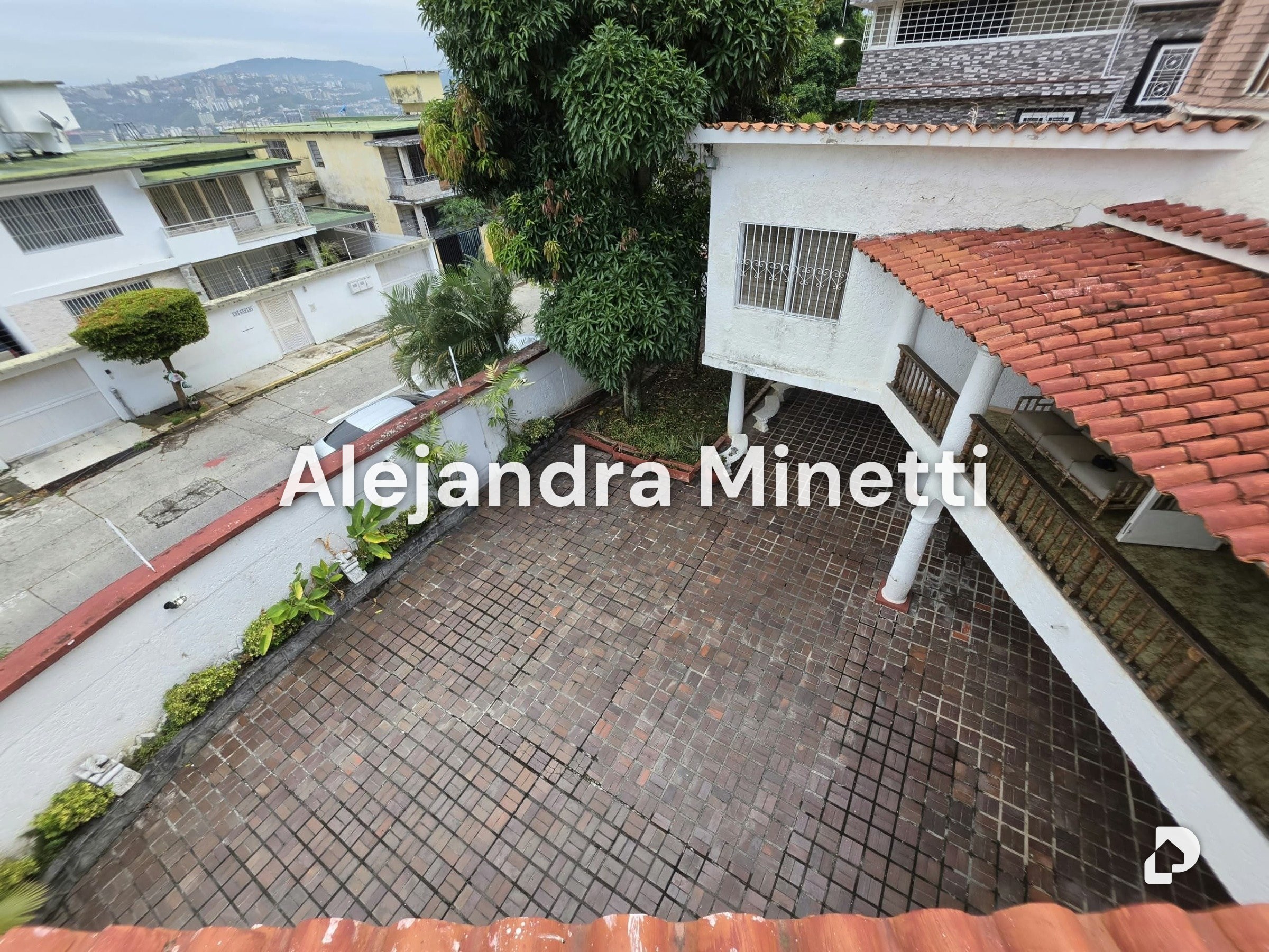 Casa en Las Palmas, Caracas – 15